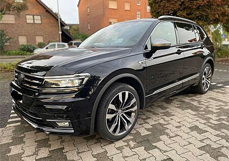 VW Tiguan Allspace Volkswagen R Line DSG Highline*black Interieu