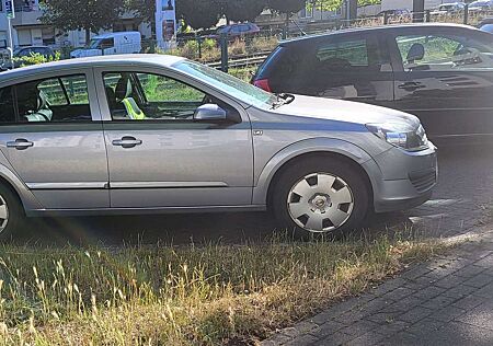 Opel Astra 1.8 Edition
