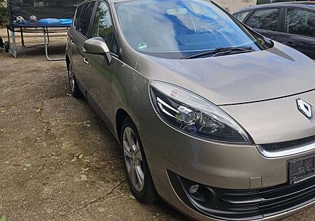 Renault Grand Scenic Energy dCi 110 Start & Stop Dynamique