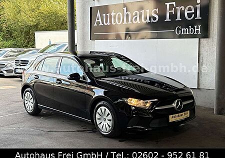 Mercedes-Benz A 180 d 8G*1.HAND*CARPLAY*TEMPO*8FB*DAB*