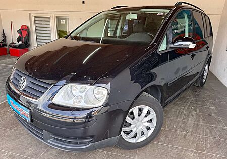 VW Touran Volkswagen Climatronic TUEV 09/2026 Sparsam Sitzheizung 2Hand
