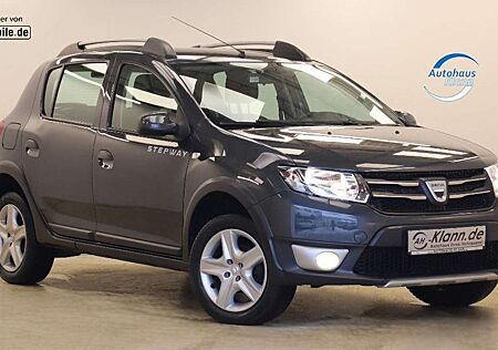 Dacia Sandero Stepway 0.9 90PS Automatik Navi 1Hand