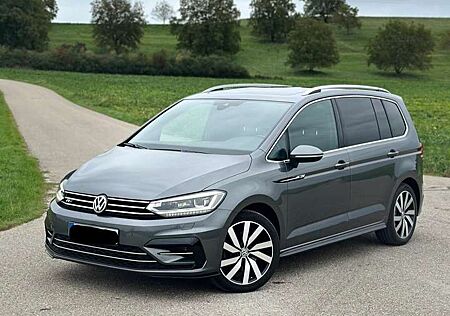 VW Touran Volkswagen 2.0 TDI SCR DSG Highline R-Line