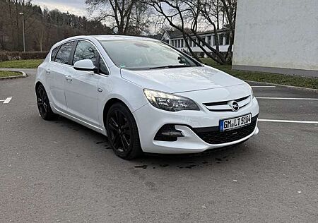 Opel Astra J 1.6 CDTI ecoFLEX 136 PS Diesel