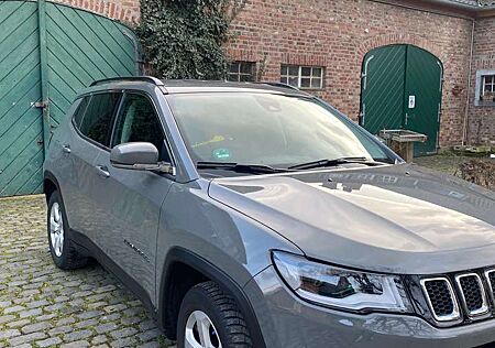 Jeep Compass Limited 1.3 Gse T4 11