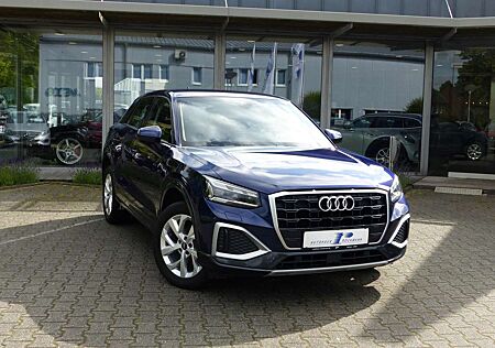 Audi Q2 30 TFSI Aut. AHK Kamera elHeckk. Navi
