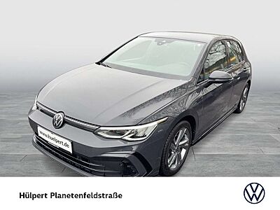Volkswagen Golf VIII 1.5 eTSI R-LINE CAM ACC CARPLAY LM17