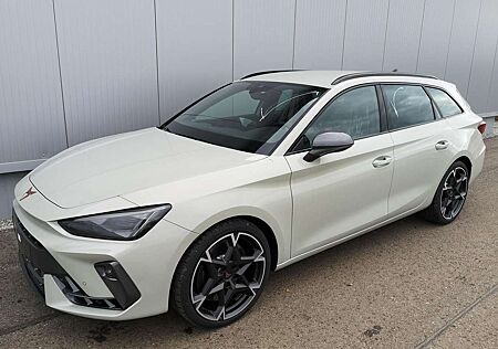 Cupra Leon Sportstourer 2.0 TSI 245 kW 4Drive VZ Ko...
