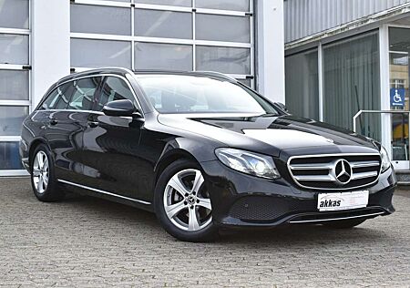 Mercedes-Benz E 220 d T Avantgarde *Kamera*Navi*LED*Garantie*