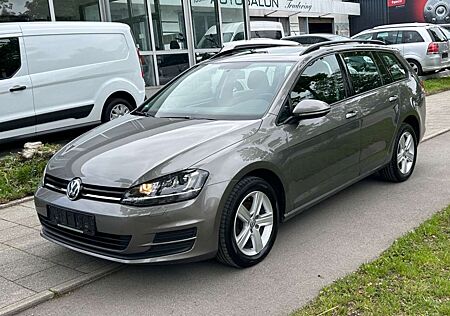 VW Golf Volkswagen VII Variant Comfortline Panorama Xenon PDC