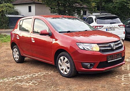 Dacia Sandero Laureate/47000km/Klima/Navigationssystem/Color/Eu5