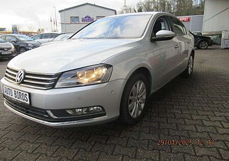 VW Passat Volkswagen Comfortline BlueMotion