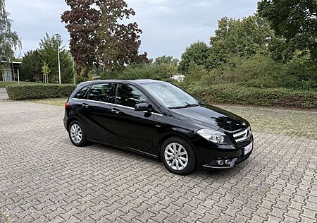 Mercedes-Benz B 180 Blue Efficiency Sehr Gepflegt +Garantie