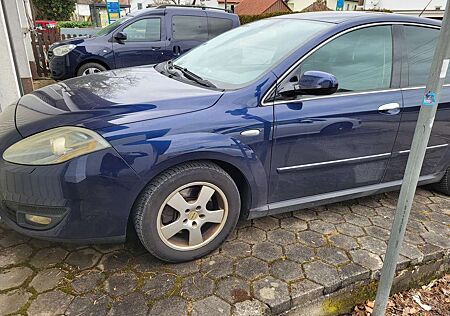 Fiat Croma 2.4 Multijet 20V DPF Automatik Emotion