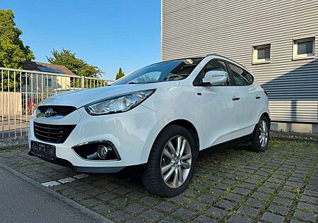 Hyundai ix35 *Style*Automatik*TÜV*Klima*2.0*Euro5*