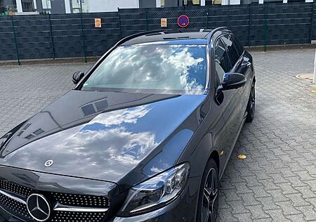 Mercedes-Benz C 300 d T 4Matic 9G-TRONIC AMG Line