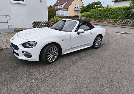 Fiat 124 Spider 1.4 MultiAir Turbo Lusso