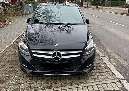 Mercedes-Benz B 200 d 7G-DCT Edition