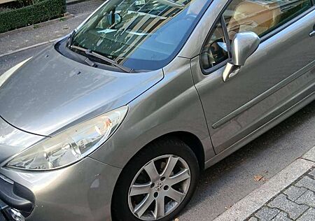 Peugeot 207 207 CC CC 120 VTi Sport