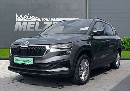 Skoda Karoq SELECTION 2.0TDI DSG 4x4 AHK+KESSY+SHZ+ALU Klima