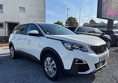 Peugeot 5008 1,5 BlueHDI EAT8 ALU NAVI AHK 7-Sitzer