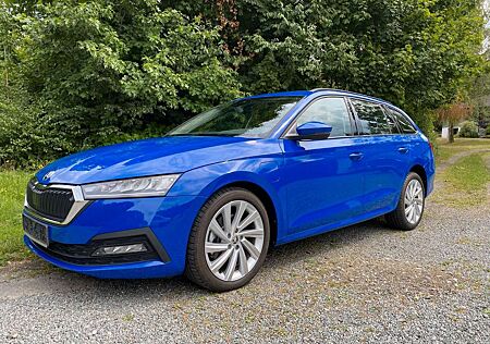 Skoda Octavia Combi Ambition iV