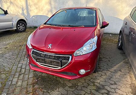 Peugeot 208 MotorShaden