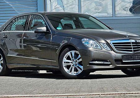 Mercedes-Benz E 250 CGI Lim. BE Navi LIS SpurAssist Klima SHZG