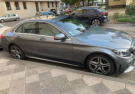 Mercedes-Benz C 220 C-Klasse Diesel d 9G-TRONIC AMG Line