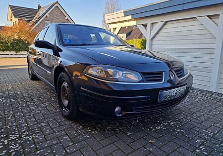 Renault Laguna Fließheck 3.0 V6 Initiale