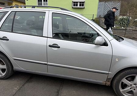Skoda Fabia 1.4 16V Combi Classic
