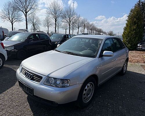 Audi A3 1.6 Attraction