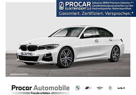 BMW 330 e M-Sport Headup Glasdach Laser 19Zoll