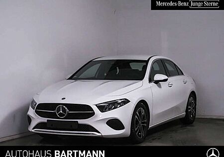 Mercedes-Benz A 200 PROGRESSIVE+LED+ DISTRONIC+SPUR+TOTWINKEL+
