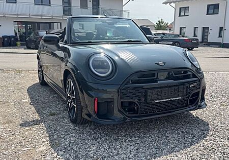 Mini John Cooper Works Cabrio JCW Cabrio 231 PS John Cooper Works Trim, X