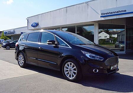 Ford S-Max 2.0 Titanium AHK+Pano+Leder+LED+Key+Am+Eu6