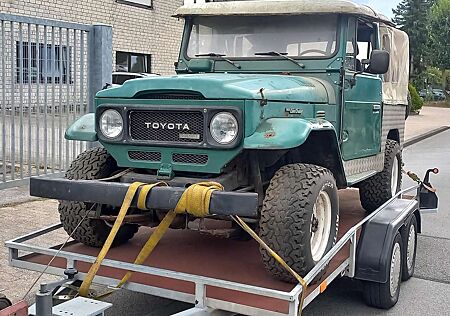 Oldtimer Toyota Toyota BJ 40