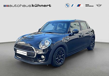 Mini ONE 5-Türer Blackyard AUT PDC Sitzhzg. MFL