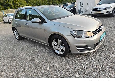 VW Golf Volkswagen 7 Lim Comfortline BMT /Navi /SHZ