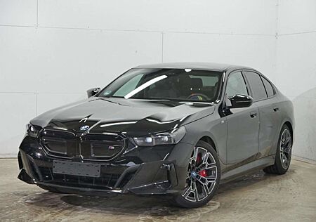 BMW i5 M60 xDrive Limousine, Sitheizung vorne und hinten,