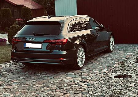 Audi A4 Avant 2.0 TDI S tronic sport