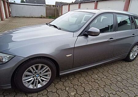 BMW 318i 318 Touring Aut.
