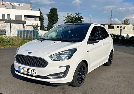 Ford Ka /+ Black / White