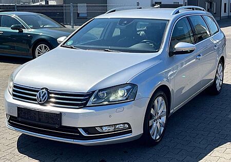 VW Passat Variant Volkswagen Passat 2.0 TDI Variant Highline DSG Navi Leder