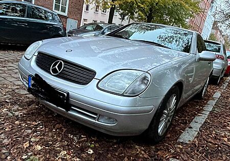 Mercedes-Benz SLK 200