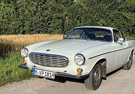 Volvo P1800
