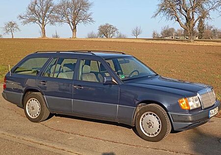 Mercedes-Benz 200 T