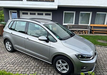 VW Golf Sportsvan Volkswagen 1.2 TSI (BlueMotion Technology) Comfortline
