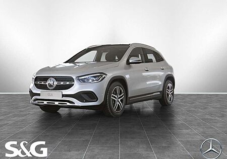 Mercedes-Benz GLA 180 Progressive Pano+Spurhalte+Komfortsitze