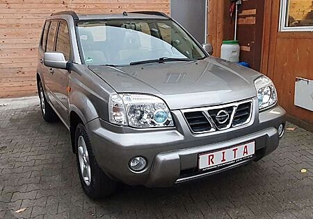 Nissan X-Trail 2.0 Automatik, Schiebedach, AHK, 2 Hand